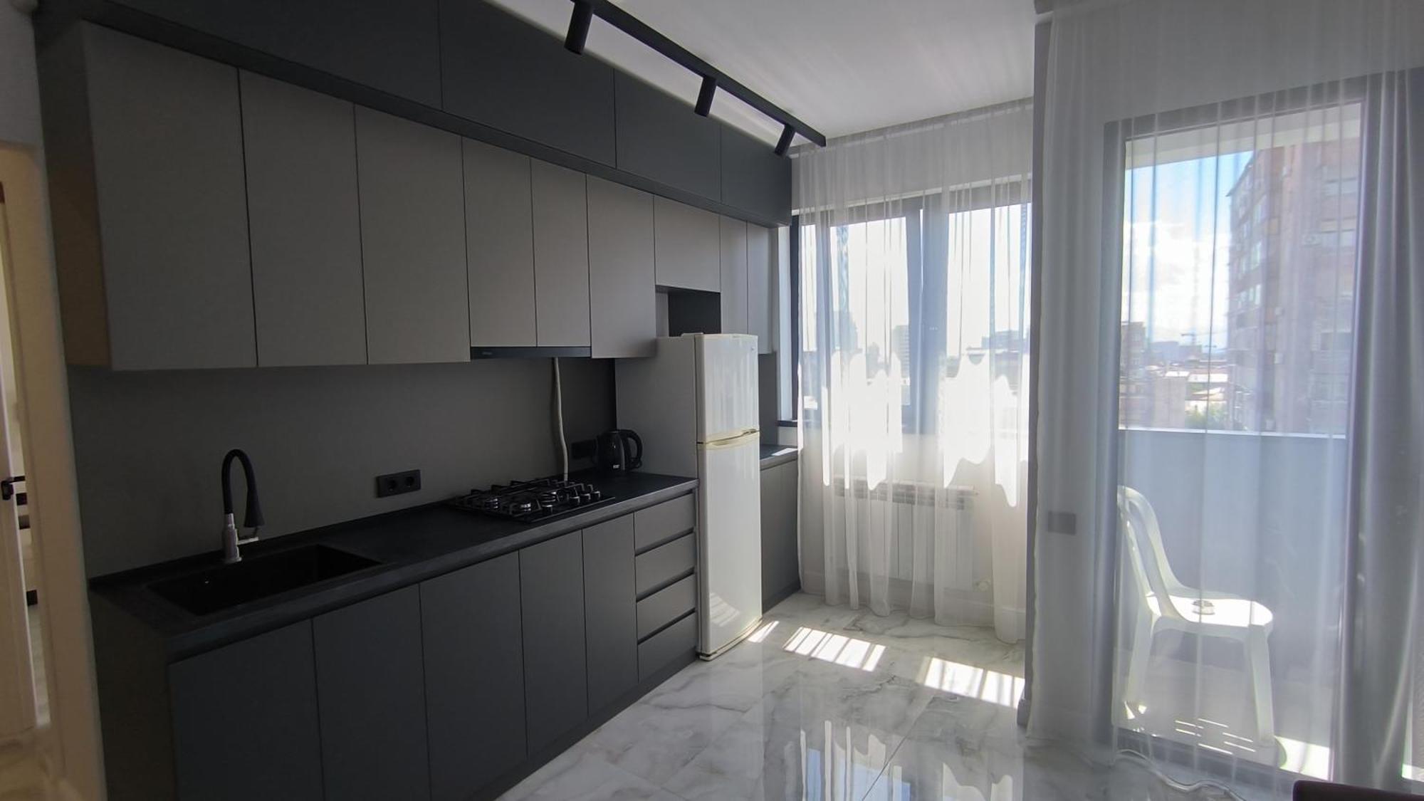 Apartment On Sayat Nova 33 Yerevan Bagian luar foto